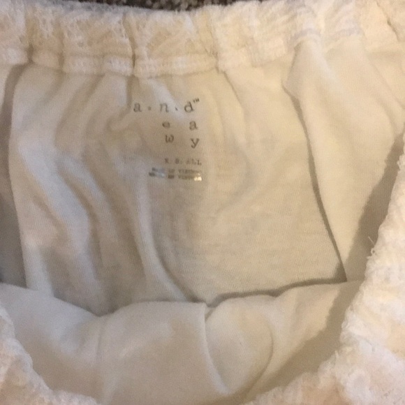 A New Day off shoulder top - Picture 5 of 5